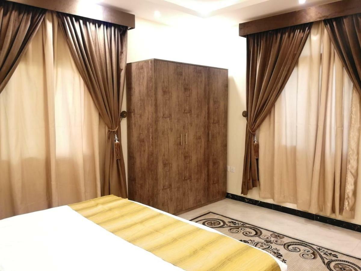 شقة فاخرة خاصة بالخبر - حي الخزامي Exterior photo